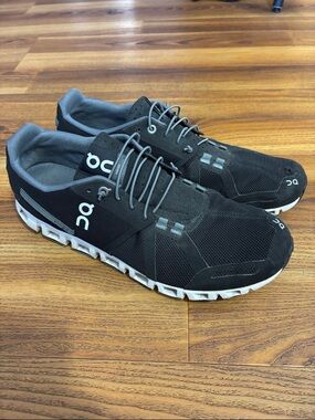 ON Running On Cloud Running Shoes